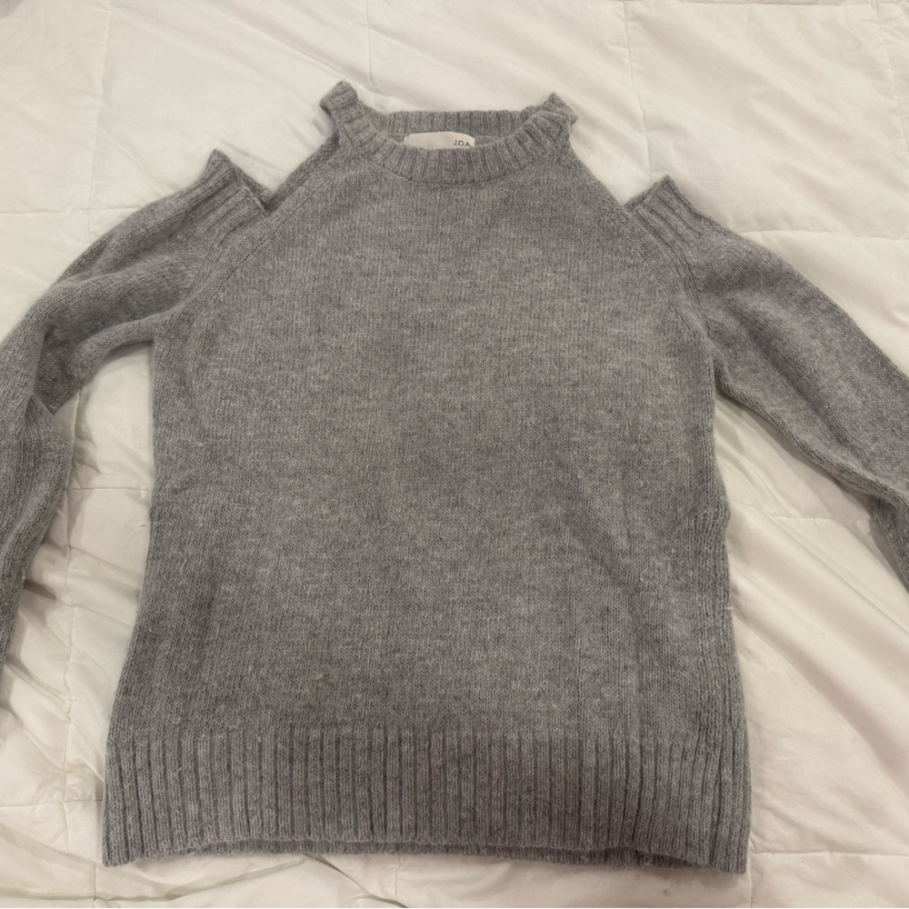 J.O.A. Cut-Out-Shoulder Gray Sweater